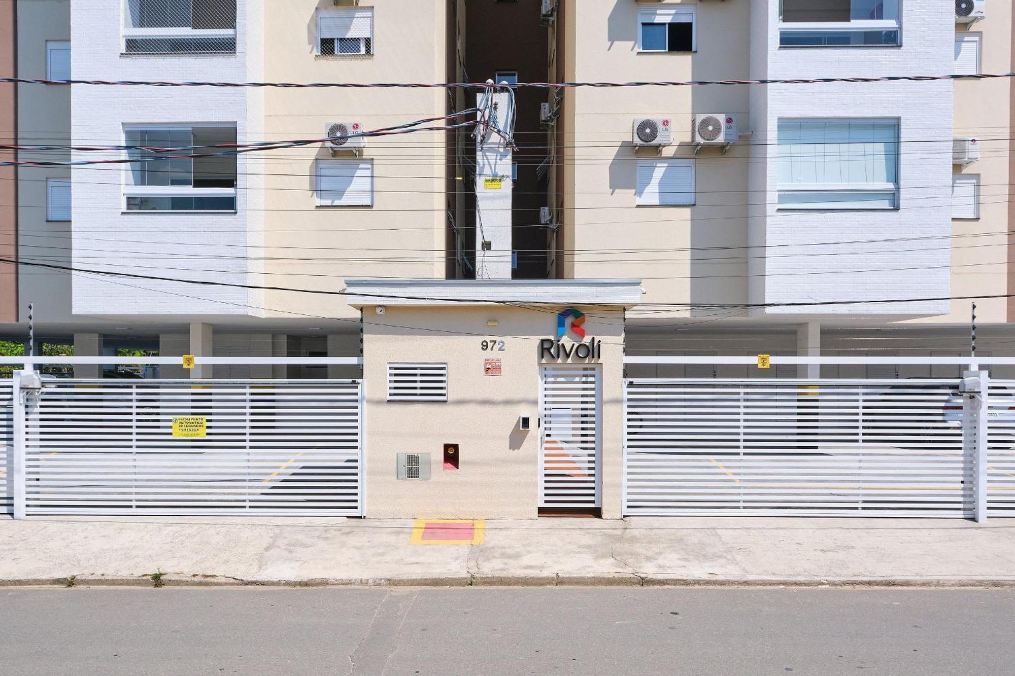 Af-39 NOVO, AR, PISCINA, CHARMOSO E BEM LOCALIZADO Ubatuba Exterior foto