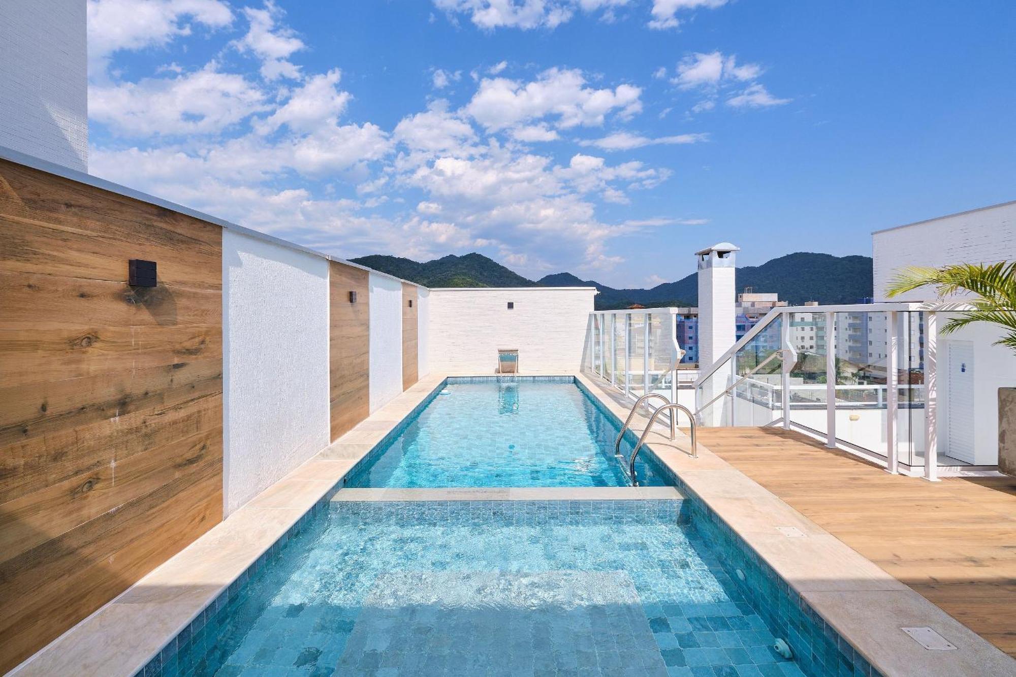 Af-39 NOVO, AR, PISCINA, CHARMOSO E BEM LOCALIZADO Ubatuba Exterior foto